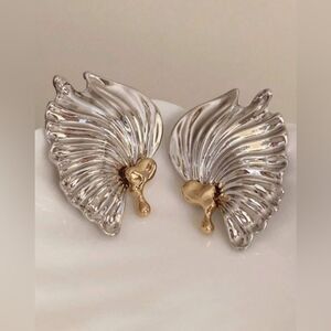 Elegant Silver and Gold Winged Earrings S989